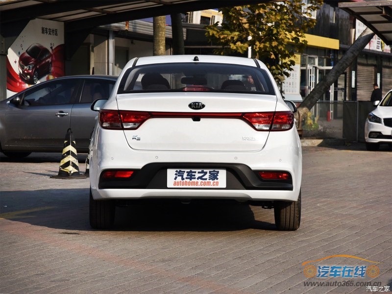 起亚K22017款三厢1.4L 