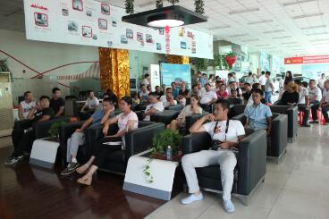 新疆神龙SUV天逸乐享品鉴会圆满成功