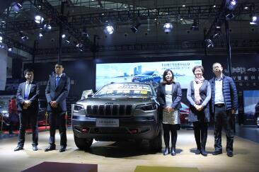 广汽菲克全新Jeep自由光乌鲁木齐发布会