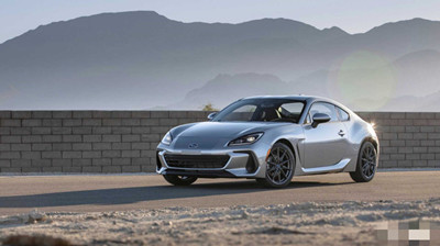 换装2.4L发动机 全新一代斯巴鲁BRZ官图发布